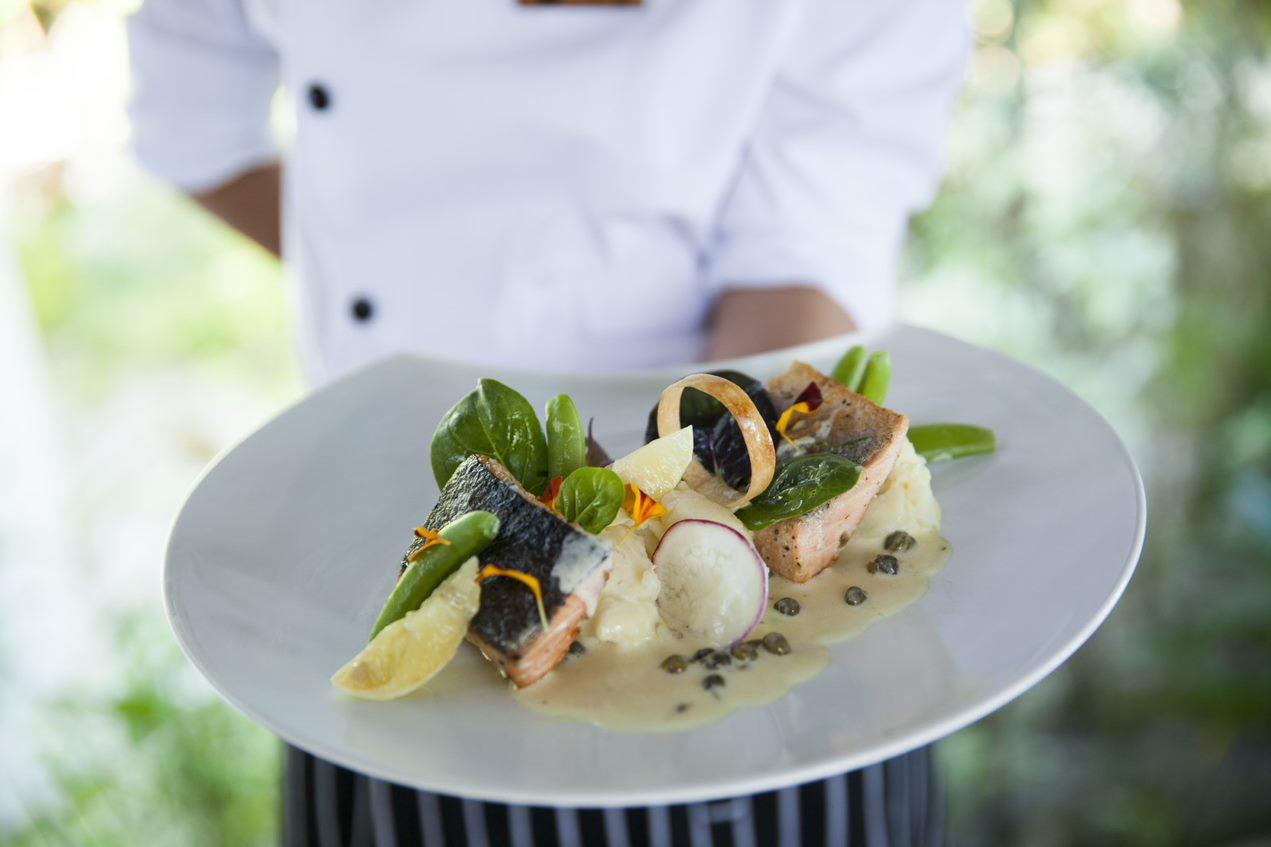 Outrigger Konotta, Food Cuisine