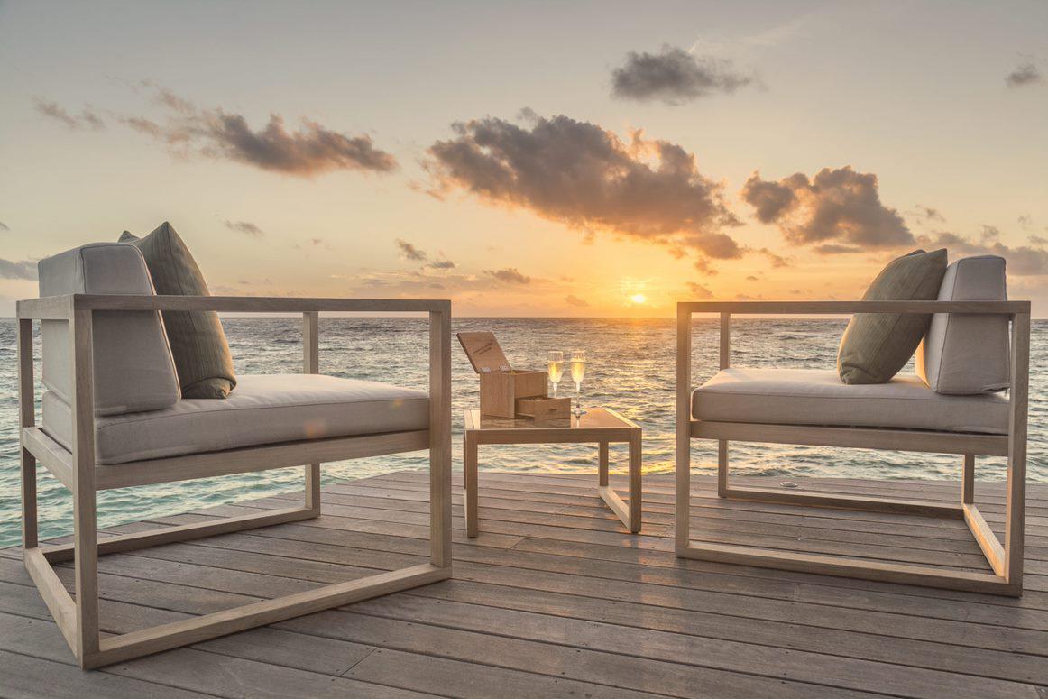 Hurawalhin Sunset Relaxation over Champagne